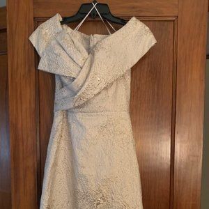 Rickie Freeman for Teri Jon WOMENS METALLIC FLORAL OFF-THE-SHOULDER GOWN IN GOLD